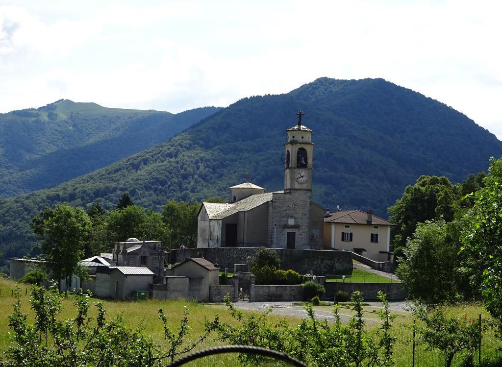 Villa San Giorgio Pellio Superiore Exterior photo